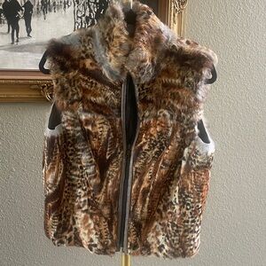 Chic Rabbit Fur Animal Print Vest